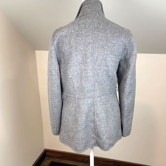 J. Jill Gray Women's Cardigan Sweater - Picture 3 of 8